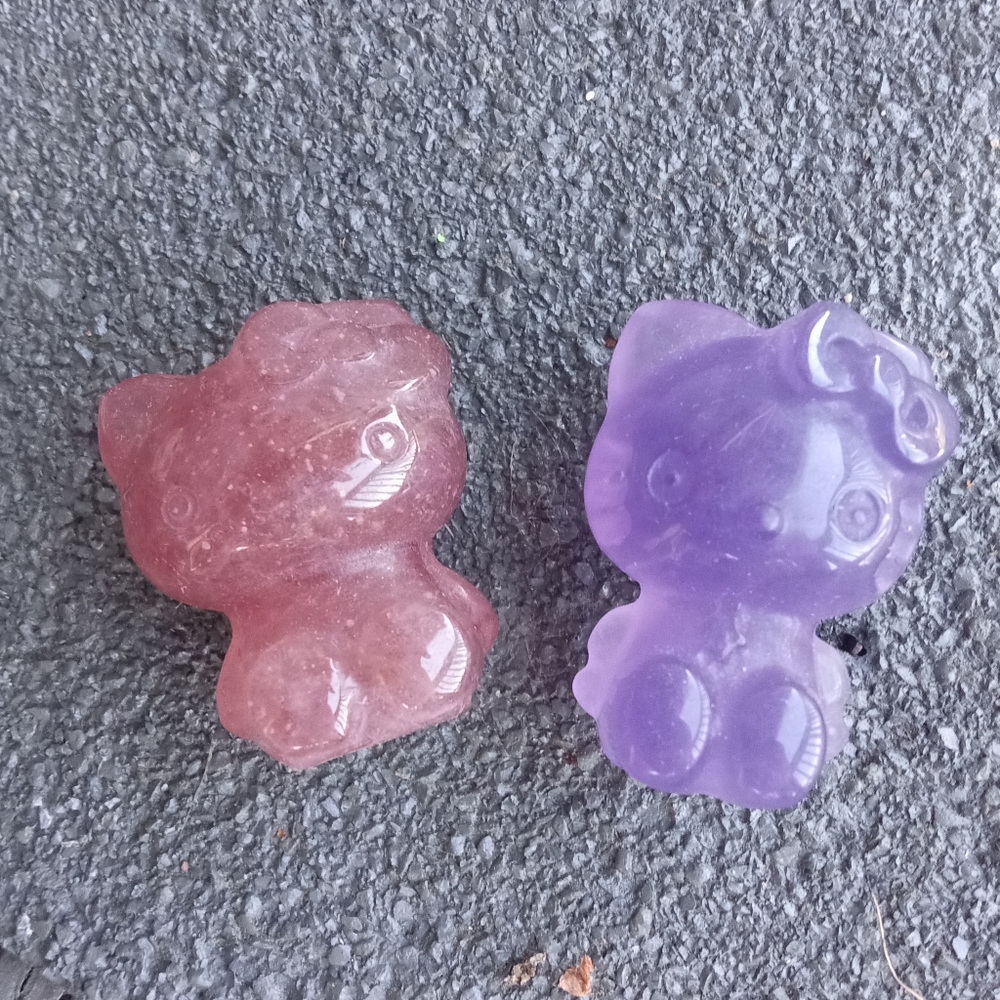 Hello Kitty Crystals
